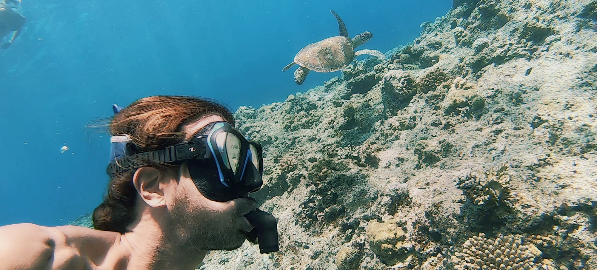 PRIVATE ESCAPE TO BLUE PARADISE Ride the Waves, Feel the Magic of Okinawa